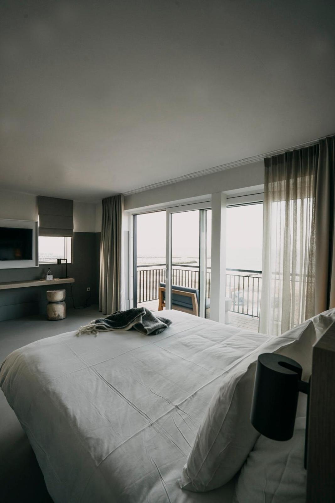 Strandhotel كادزاند المظهر الخارجي الصورة